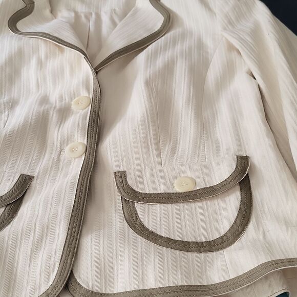 Express Cream Cotton Double Button Blazer with Tan Trim Size 10 - Picture 10 of 10